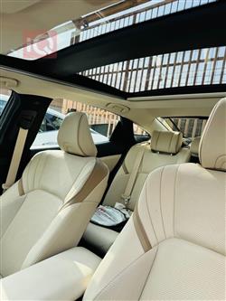 تۆیۆتا کراون